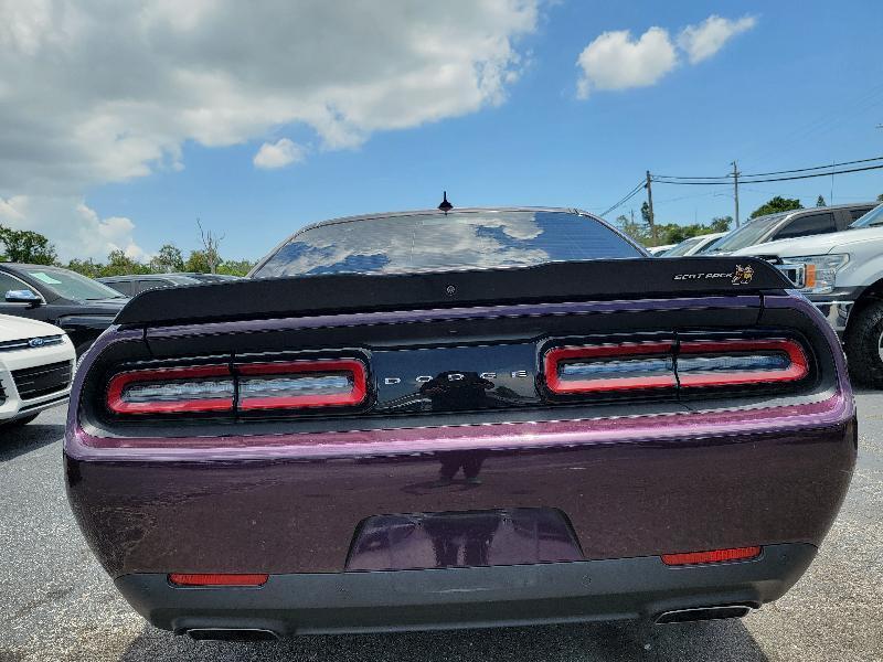 Dodge Challenger R/T SCAT Pack 2021