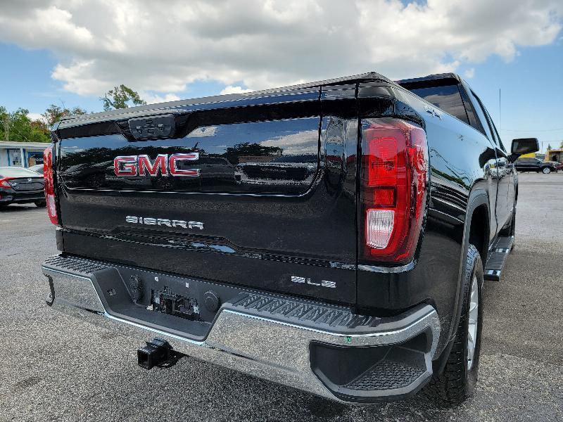 GMC Sierra 1500 SLE Crew Cab 4WD 2022