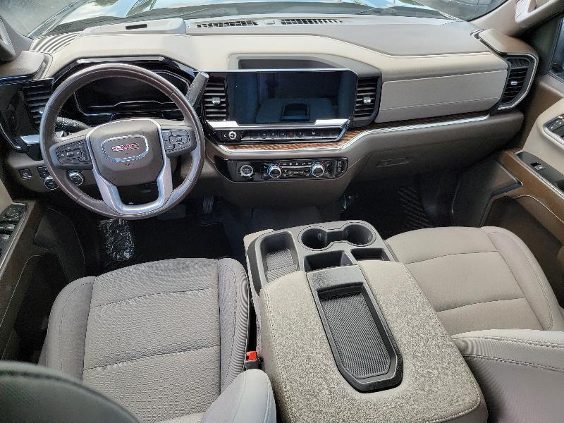 GMC Sierra 1500 SLE Crew Cab 4WD 2022
