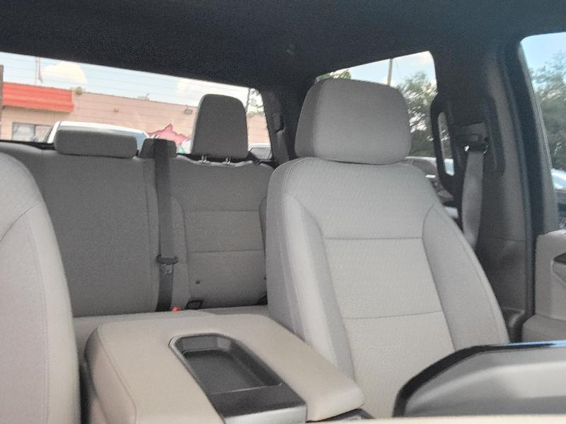 GMC Sierra 1500 SLE Crew Cab 4WD 2022