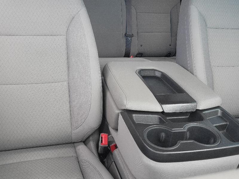 GMC Sierra 1500 SLE Crew Cab 4WD 2022
