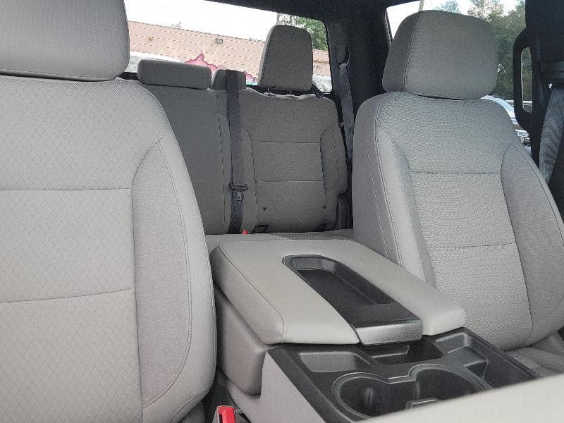 GMC Sierra 1500 SLE Crew Cab 4WD 2022