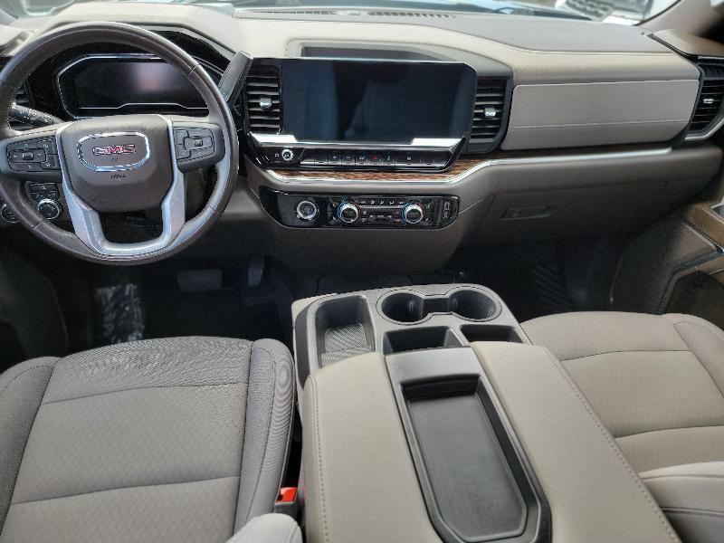 GMC Sierra 1500 SLE Crew Cab 4WD 2022