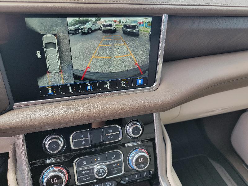 GMC Yukon XL Denali 2WD 2022