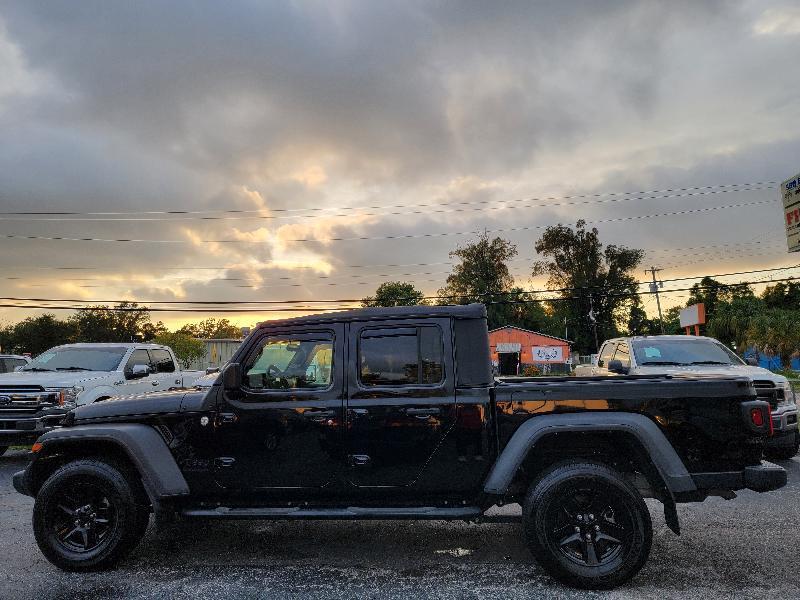 Jeep Gladiator Sport 4x4 2021