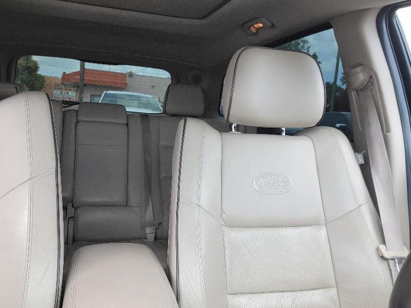 Jeep Grand Cherokee Overland 2WD 2015