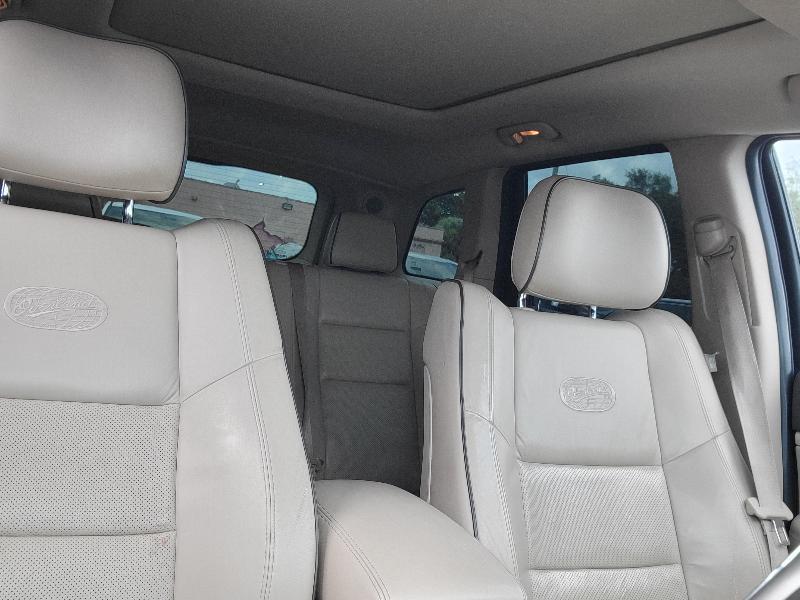 Jeep Grand Cherokee Overland 2WD 2015