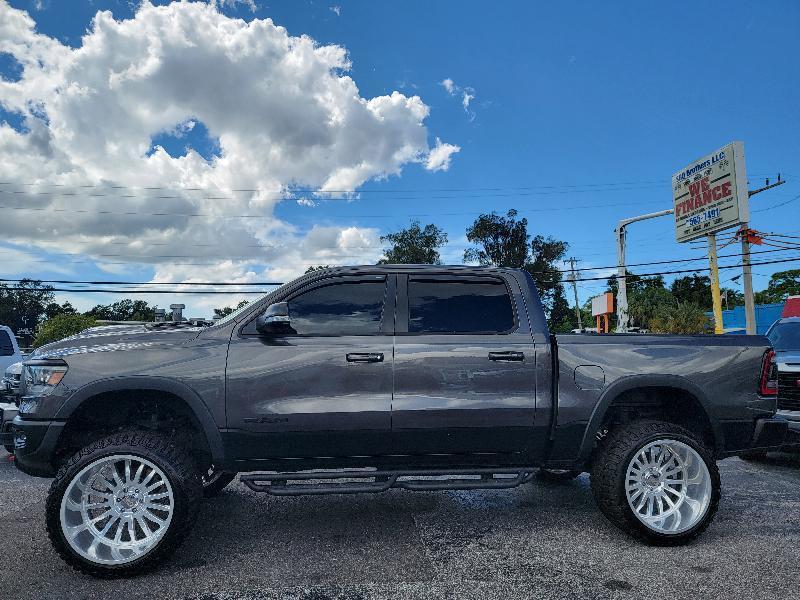 RAM 1500 Rebel Crew Cab SB 4WD 2020