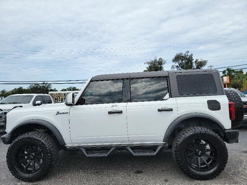 Ford Bronco Base 4-Door 2022