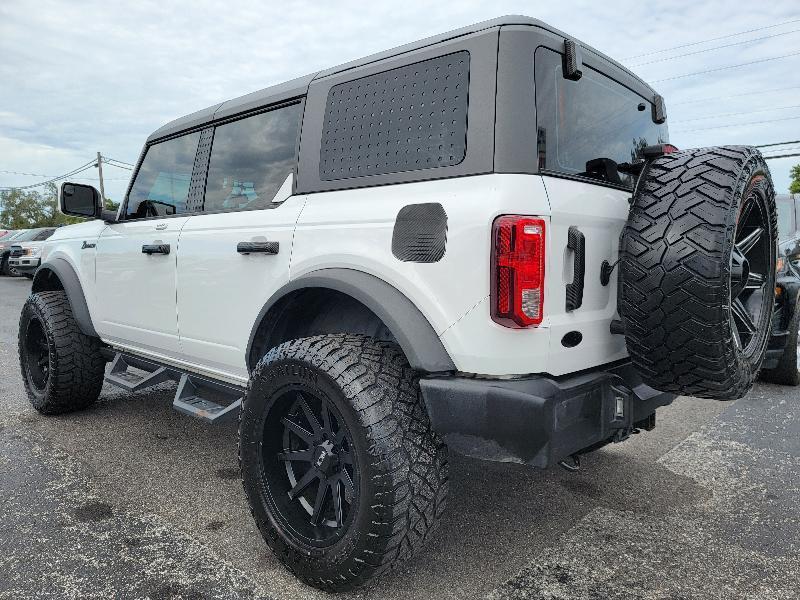 Ford Bronco Base 4-Door 2022
