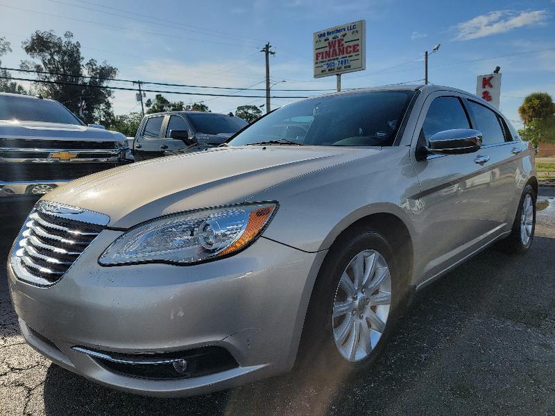 Chrysler 200 Limited 2013