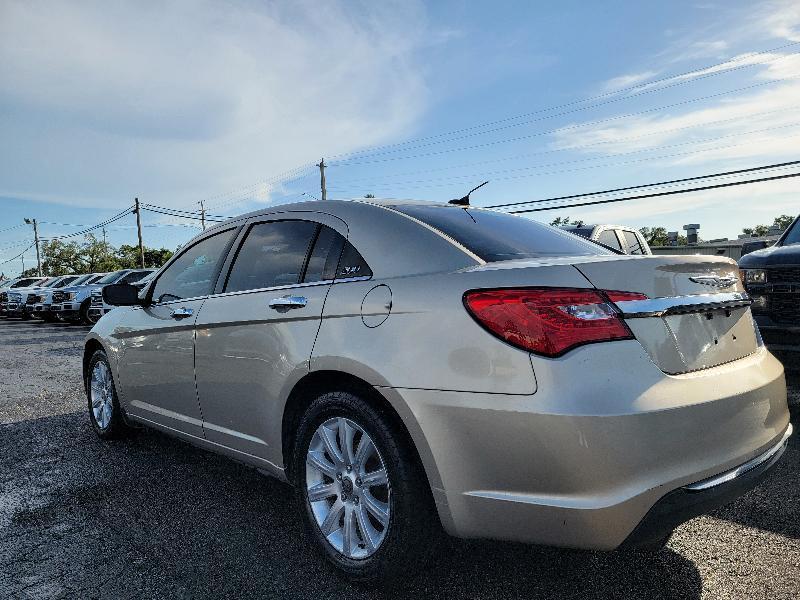 Chrysler 200 Limited 2013