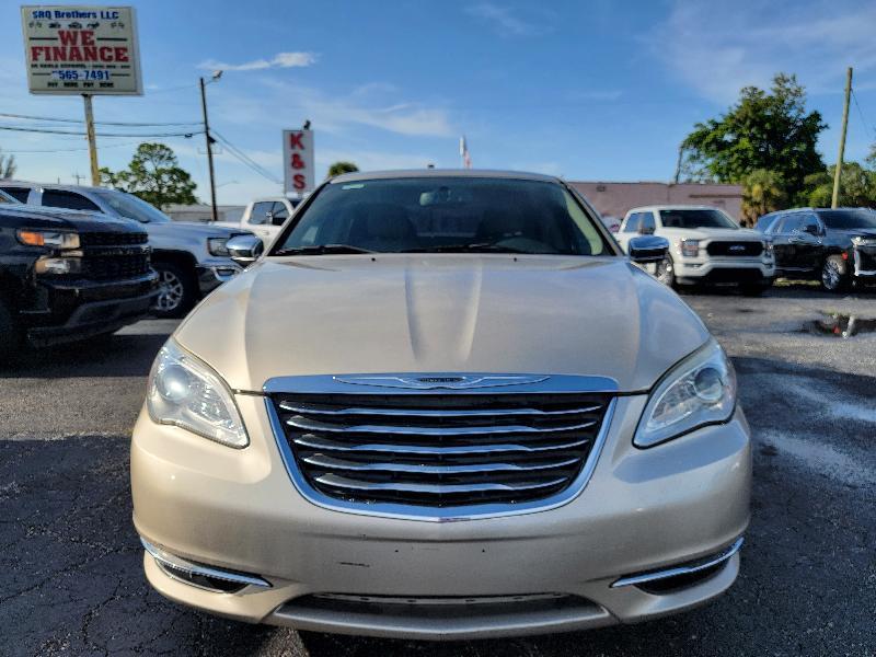 Chrysler 200 Limited 2013