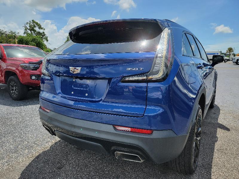 Cadillac XT4 FWD 4dr Sport 2021