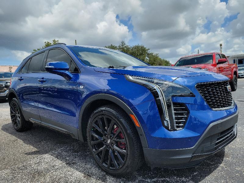 Cadillac XT4 FWD 4dr Sport 2021