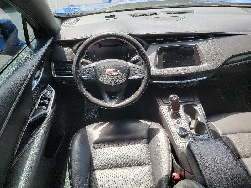 Cadillac XT4 FWD 4dr Sport 2021