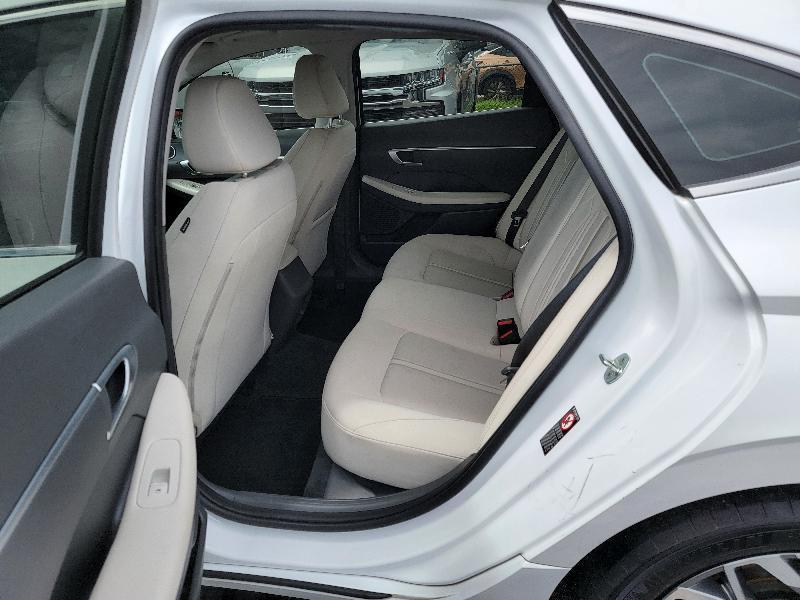 Hyundai Sonata SEL 2022