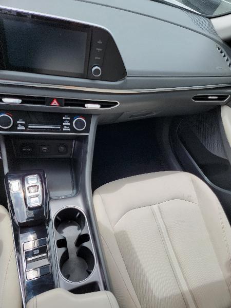 Hyundai Sonata SEL 2022
