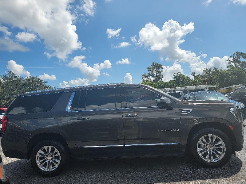 GMC Yukon XL SLT 2WD 2021