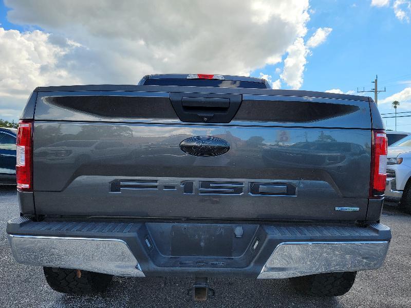 Ford F-150 XLT SuperCrew 5.5-ft. Bed 4WD 2018