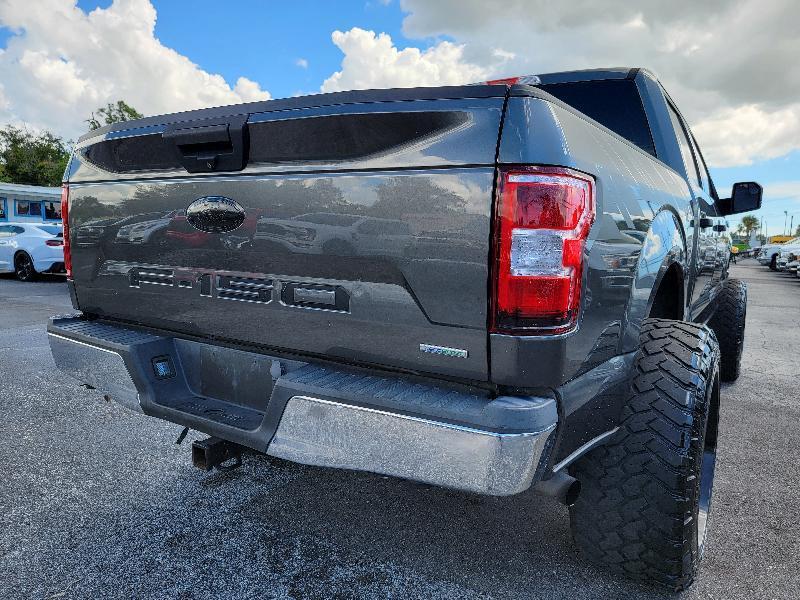 Ford F-150 XLT SuperCrew 5.5-ft. Bed 4WD 2018