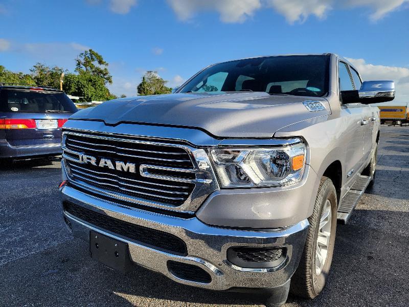 RAM 1500 Laramie Crew Cab SWB 2WD 2024