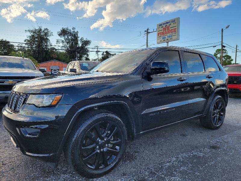 Jeep Grand Cherokee Laredo 2WD 2018