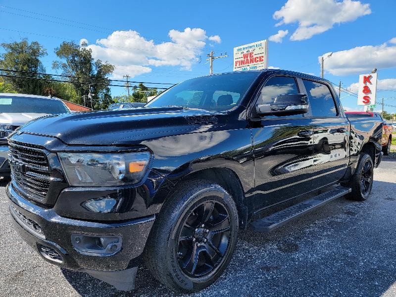 RAM 1500 Big Horn Crew Cab SWB 2WD 2020