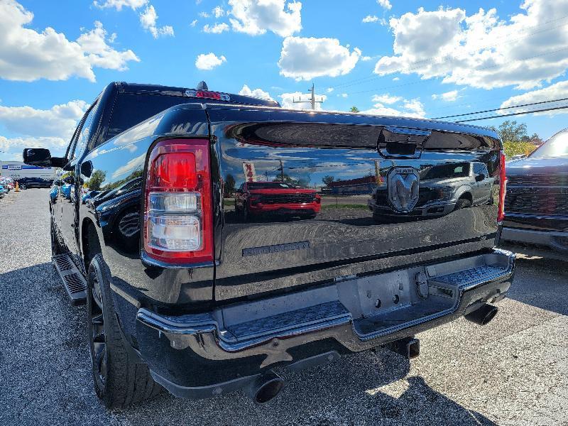 RAM 1500 Big Horn Crew Cab SWB 2WD 2020