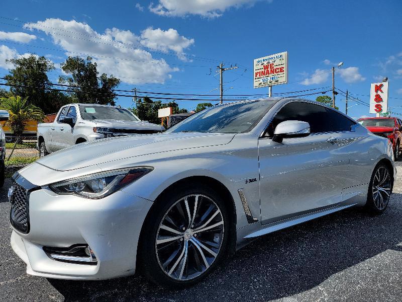 Infiniti Q60 2.0t AWD 2017