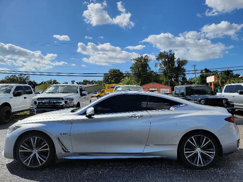 Infiniti Q60 2.0t AWD 2017