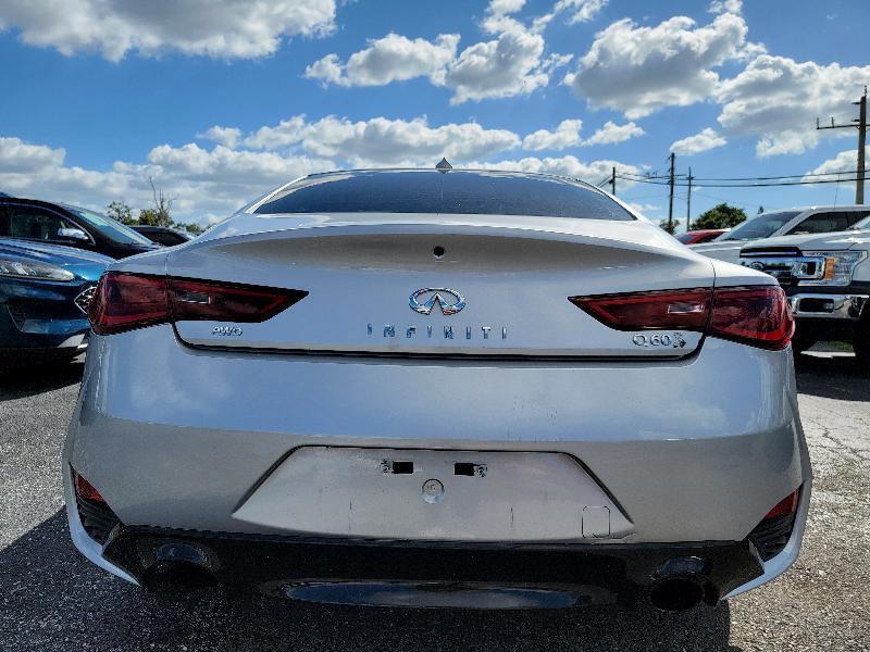 Infiniti Q60 2.0t AWD 2017
