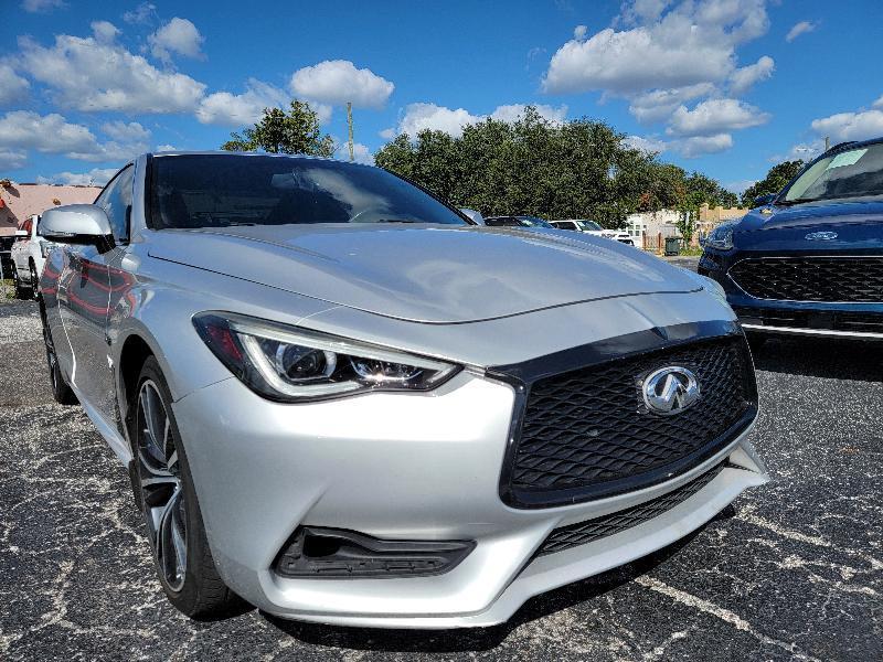 Infiniti Q60 2.0t AWD 2017