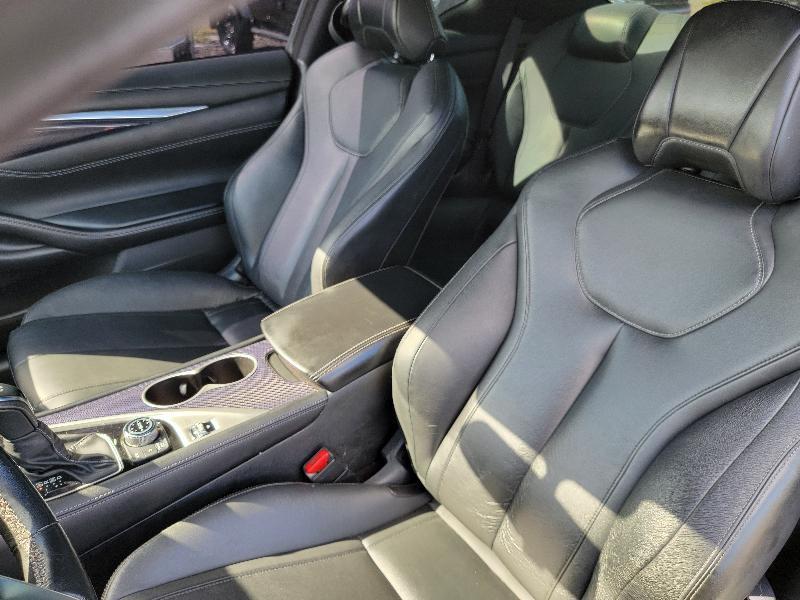 Infiniti Q60 2.0t AWD 2017