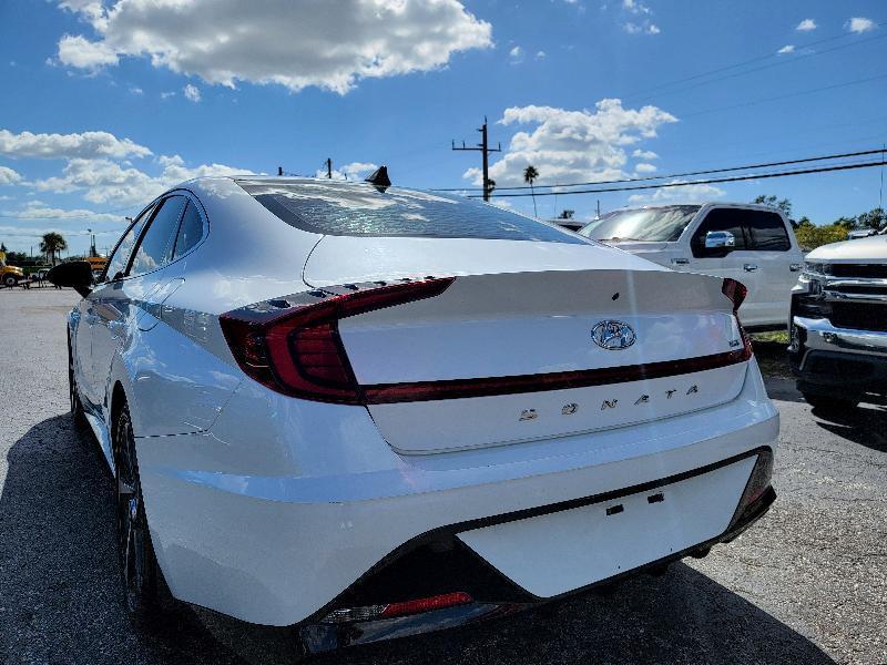 Hyundai Sonata SEL Plus 2021