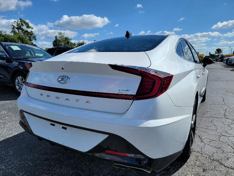 Hyundai Sonata SEL Plus 2021