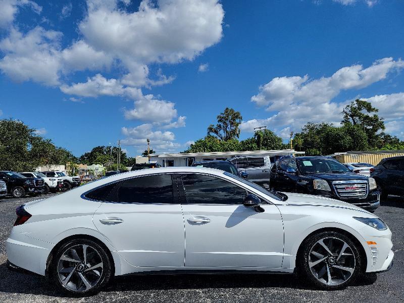 Hyundai Sonata SEL Plus 2021