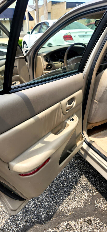 Image of 2000 Buick Century Custom