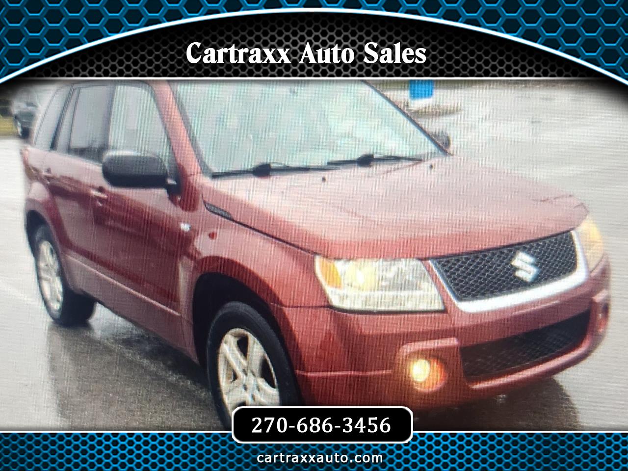 2006 Suzuki Grand Vitara Luxury's photo