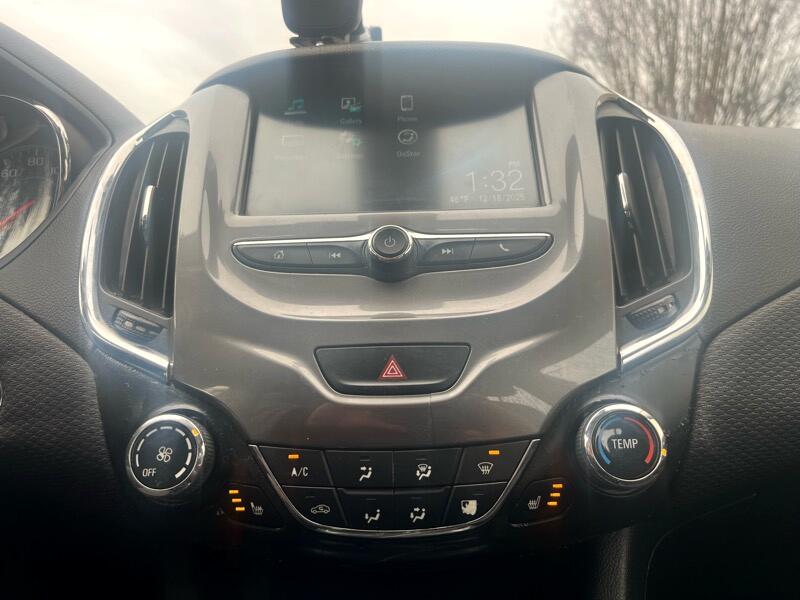 Chevrolet Cruze LT Auto 2017