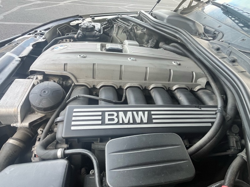 BMW 5-Series 525xi 2007