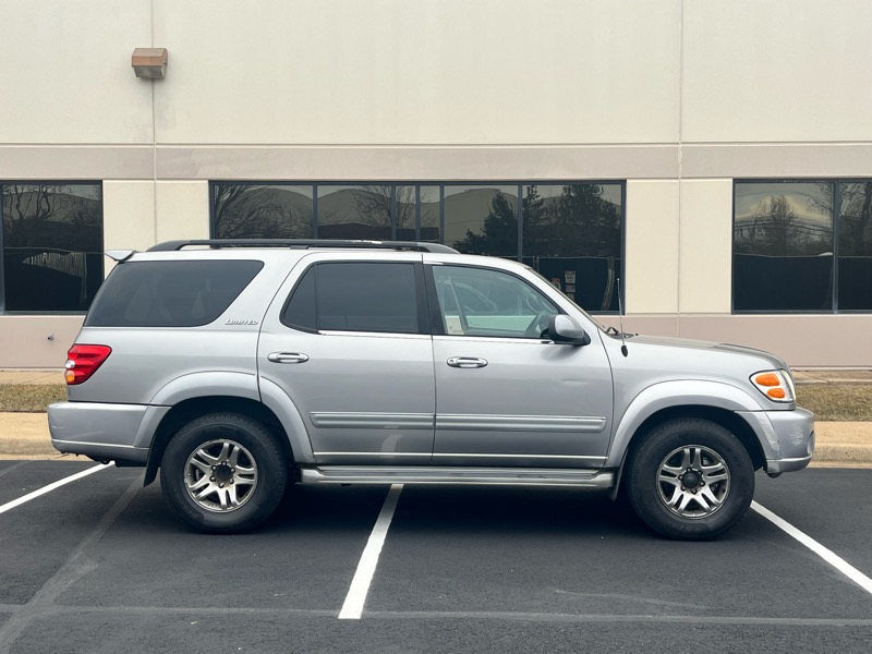 Toyota Sequoia Limited 4WD 2003
