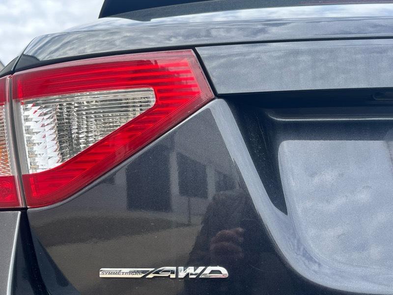 Subaru Impreza WRX 5-Door 2011