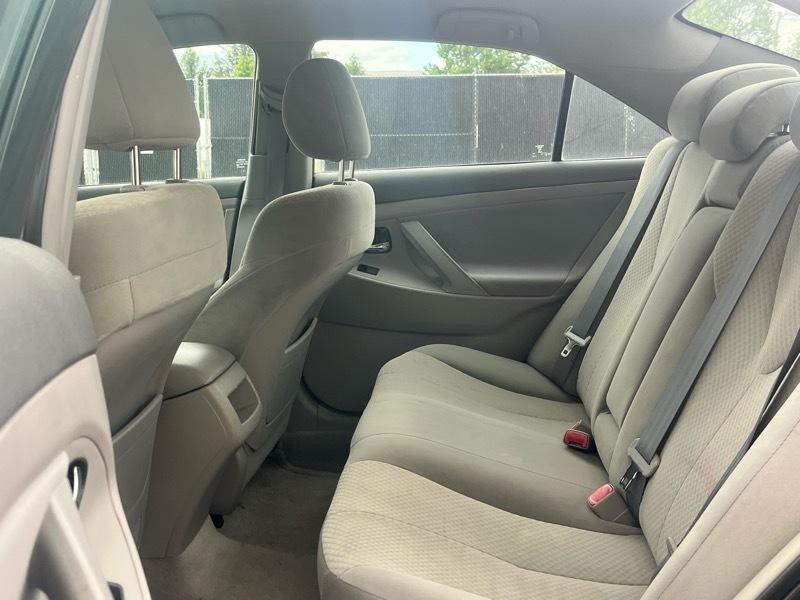 Toyota Camry XLE 5-Spd AT 2009