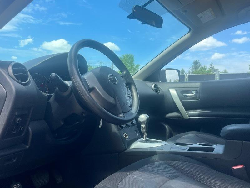 Nissan Rogue S AWD 2013