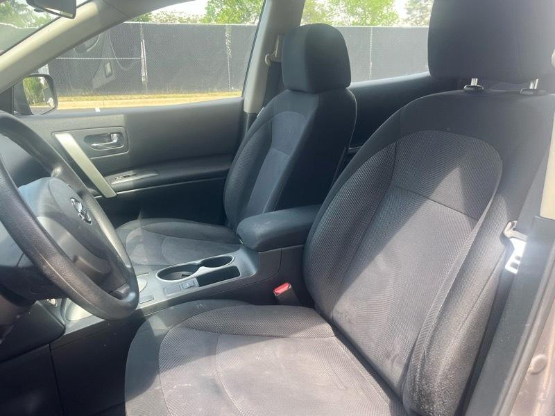 Nissan Rogue S AWD 2013