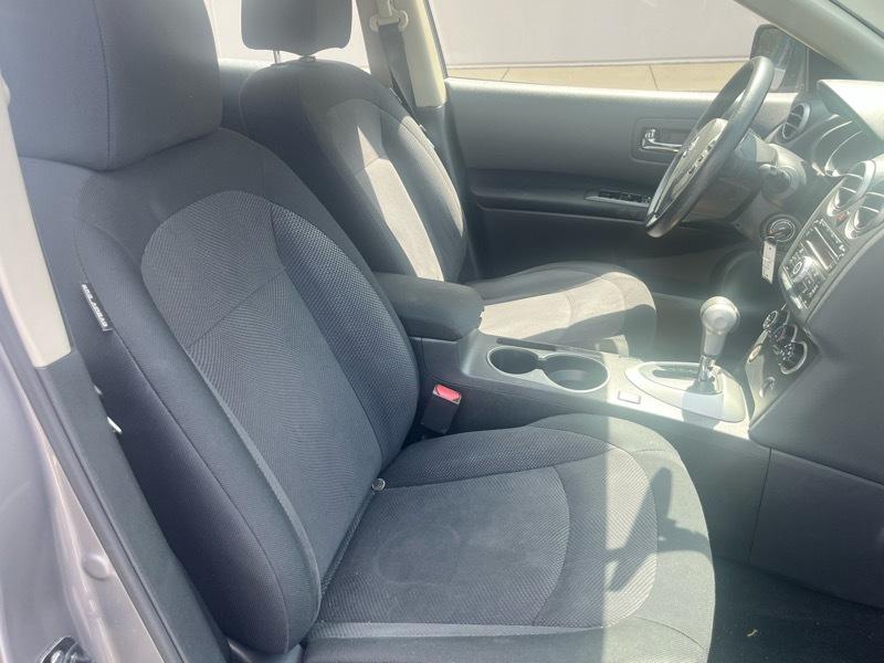 Nissan Rogue S AWD 2013