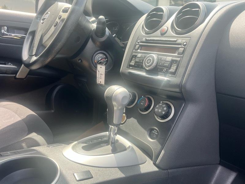 Nissan Rogue S AWD 2013