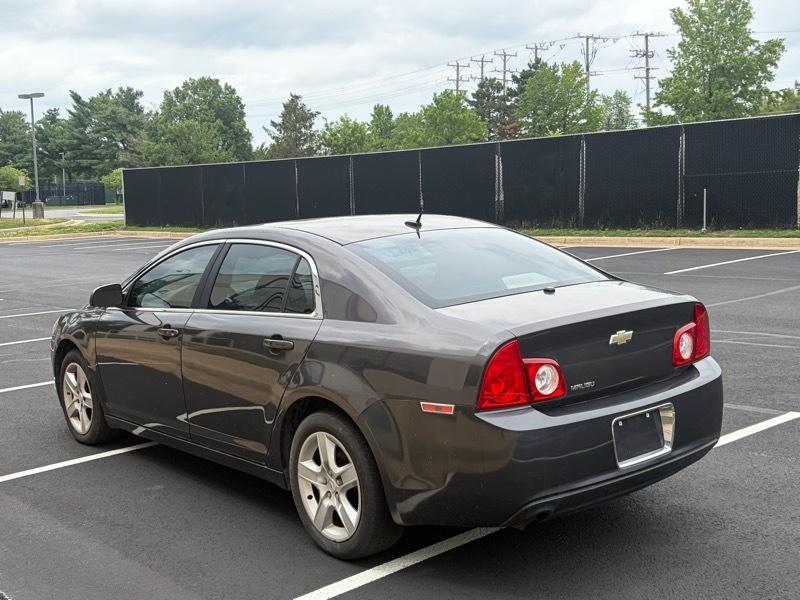 Chevrolet Malibu LS 2010