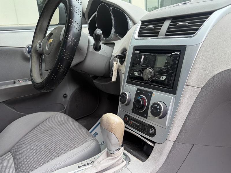 Chevrolet Malibu LS 2010
